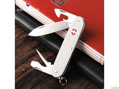 Ніж Victorinox Pioneer 0.8201.26 - фото