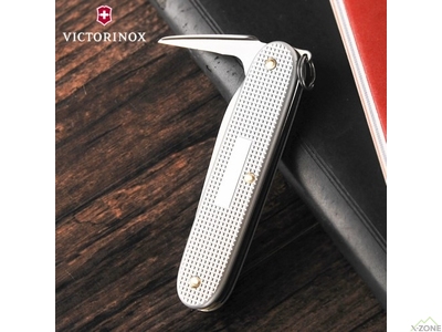 Нож Victorinox Pioneer 0.8201.26 - фото