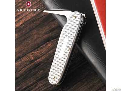 Ніж Victorinox Pioneer 0.8201.26 - фото