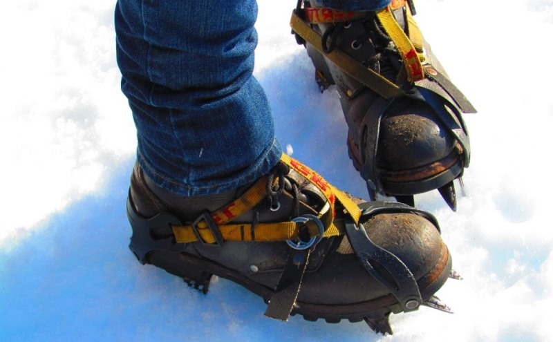 Крепкая кожаная outdoor-обувь — это то, что нужно для зимнего трекинга